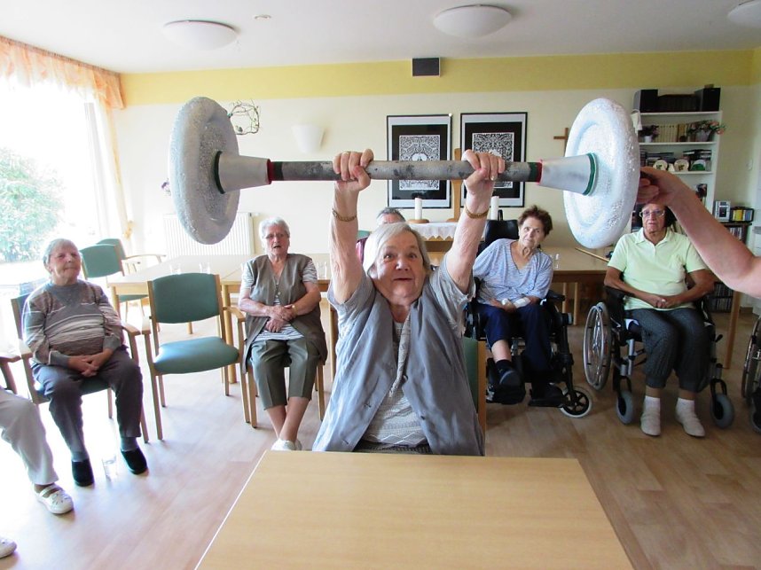 sportliche Woche im Seniorenzentrum Katharina-von-Bora 