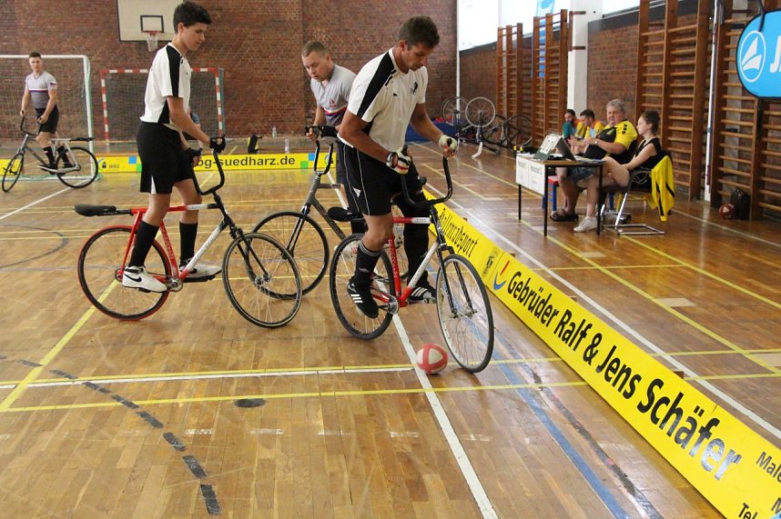 Aufstiegschance verpasst - die Konkurrenz der Ilfelder Radballer war zu stark