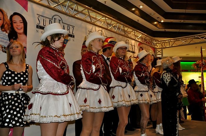 Karneval in der Galerie