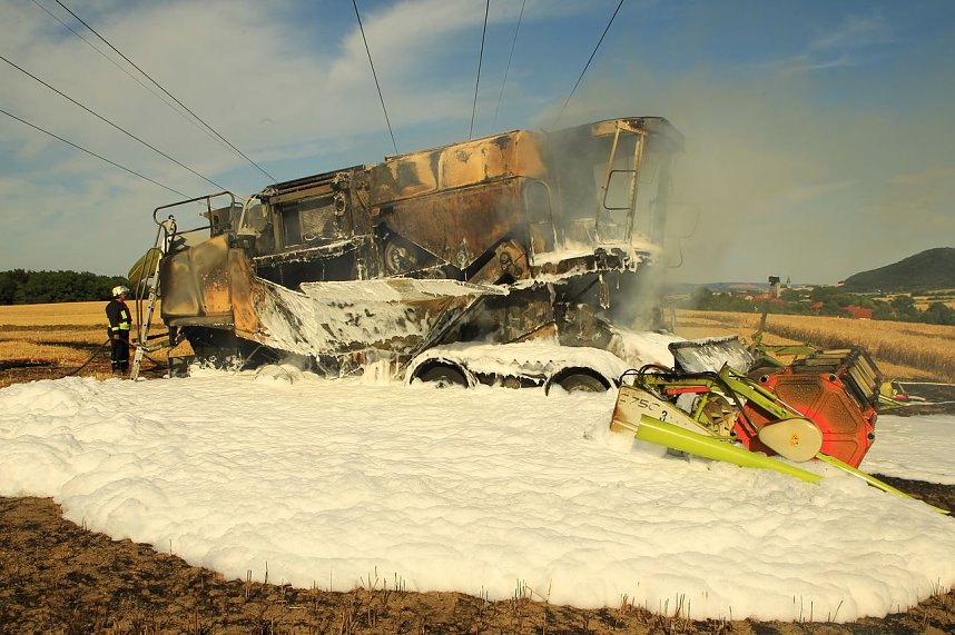 M&auml;hdrescher brannte aus