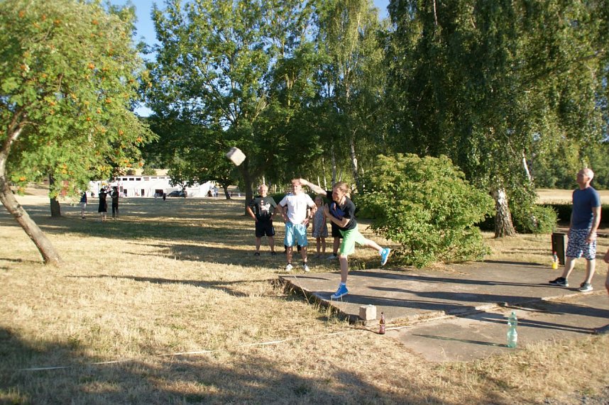 Vor den Sommerferien standen beim Karate-Do-Kwai noch Lehrg&auml;nge und Pr&uuml;fungen an