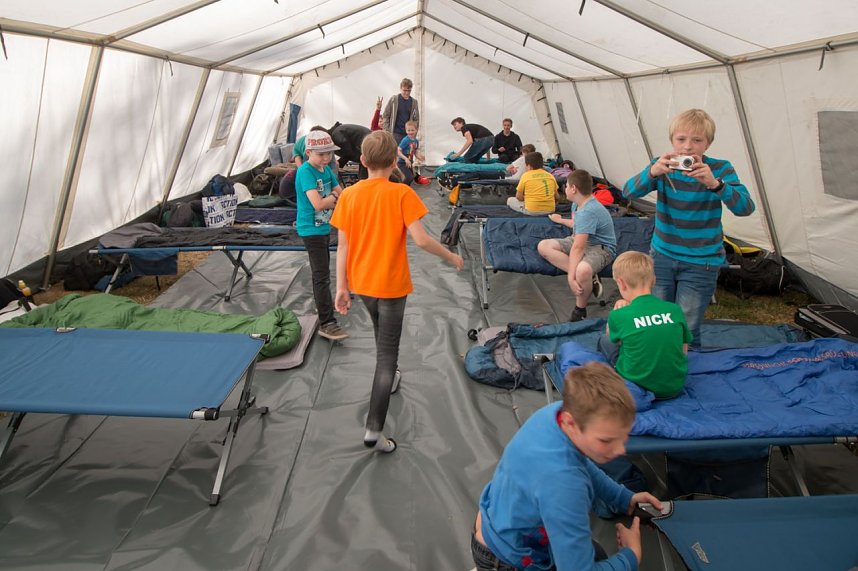 Zeltlager und Wettbewerbe im Ferienpark