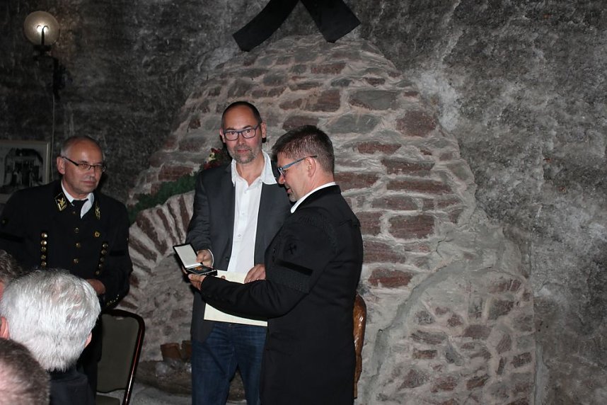 Hohe Auszeichnungen f&uuml;r freiwillige Retter unter Tage