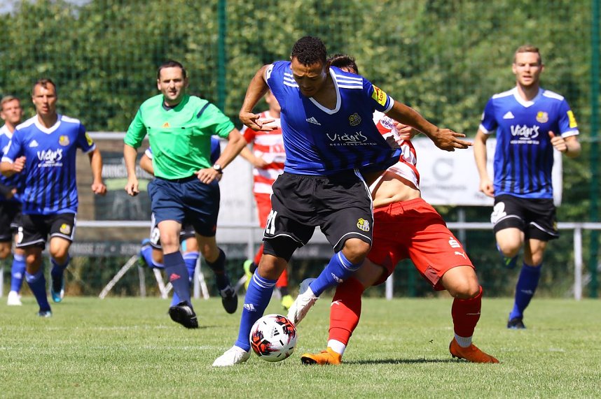 Wacker verliert Test gegen Saarbr&uuml;cken