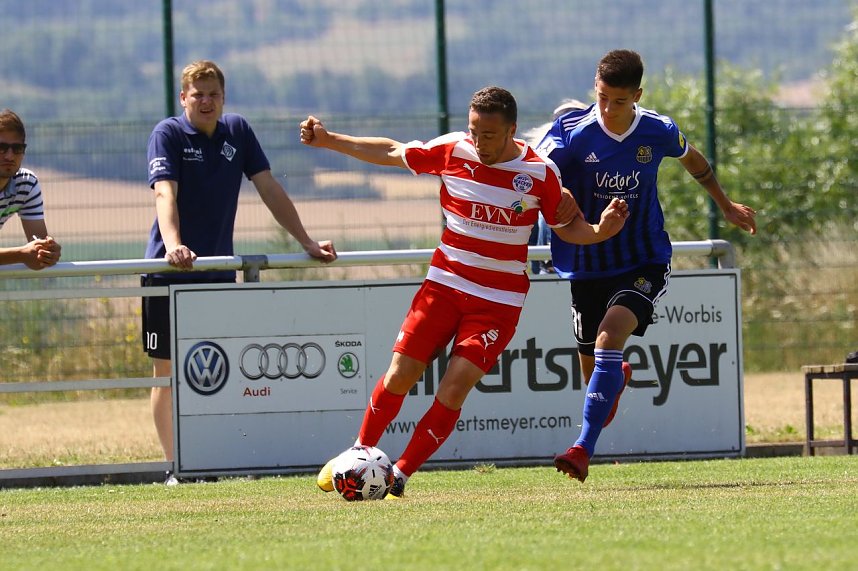 Wacker verliert Test gegen Saarbr&uuml;cken