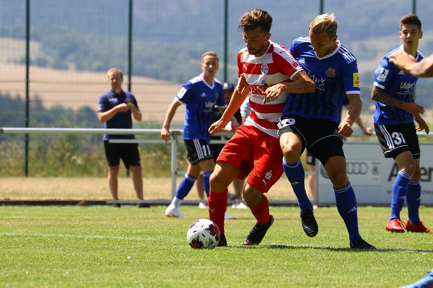 Wacker verliert Test gegen Saarbr&uuml;cken