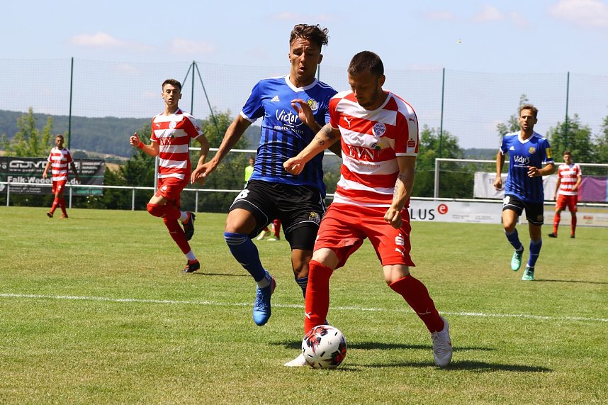 Wacker verliert Test gegen Saarbr&uuml;cken