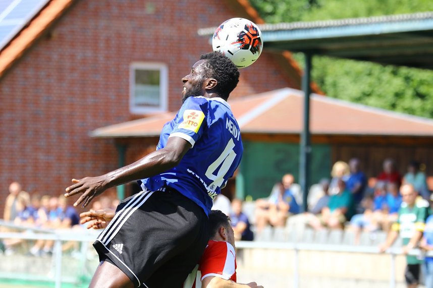 Wacker verliert Test gegen Saarbr&uuml;cken