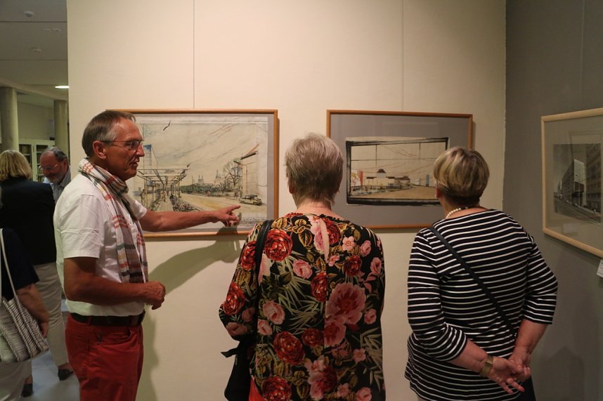 Reich bebildert - die Flohburg zeigt eine Ausstellung zum Wiederaufbau Nordhausens