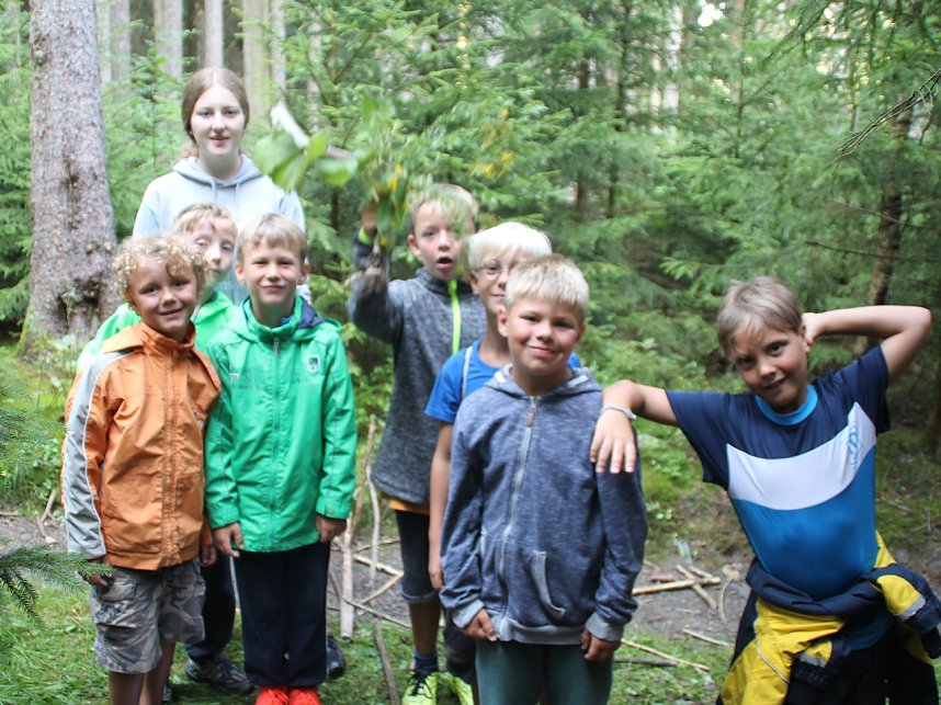 Bergfest auf Hawaii in Hoheneiche