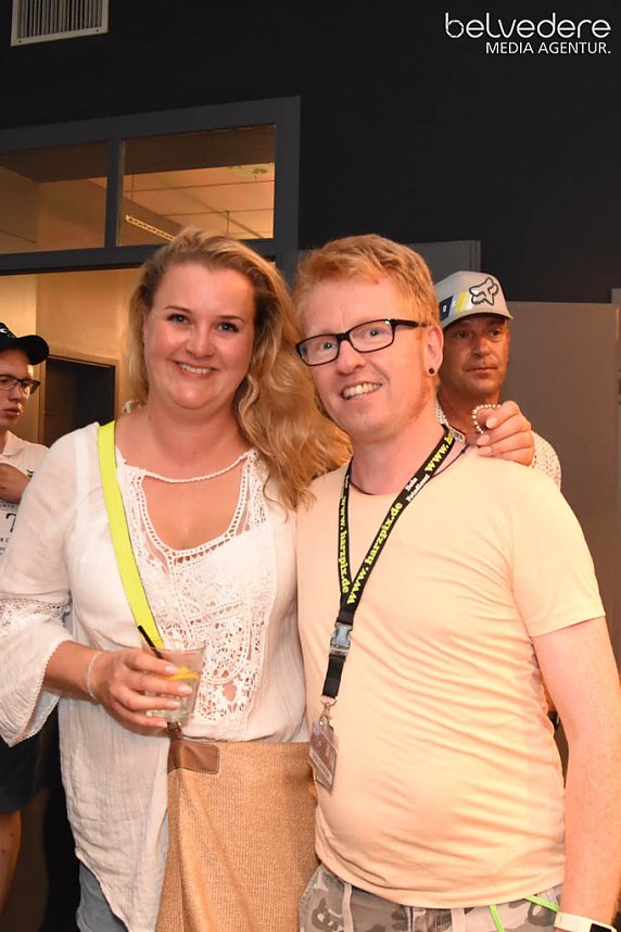 In den Sonntag hinein wurde in Nordhausen nicht nur auf den Pl&auml;tzen und Stra&szlig;e in der Innenstadt gefeiert, nach dem Ende Altstadtfest-Samstags ging es im Jugendclubhaus weiter... 