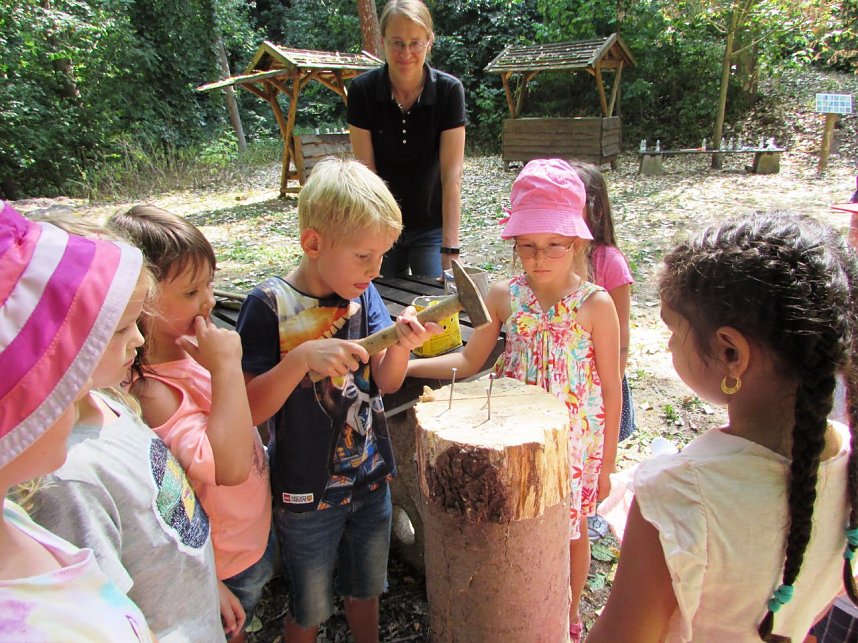 &Ouml;kumenischer Kindergarten feierte Zuckert&uuml;tenfest
