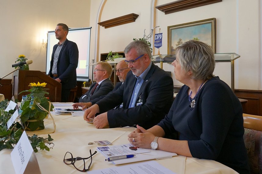 13. Th&uuml;ringer Pflegesymposium