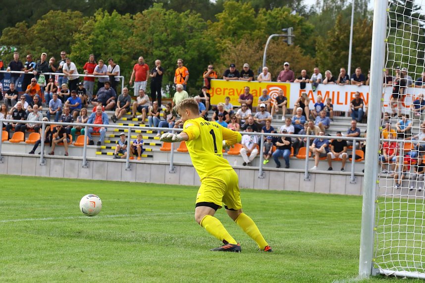 Entscheidung im Elfmeter-Schie&szlig;en