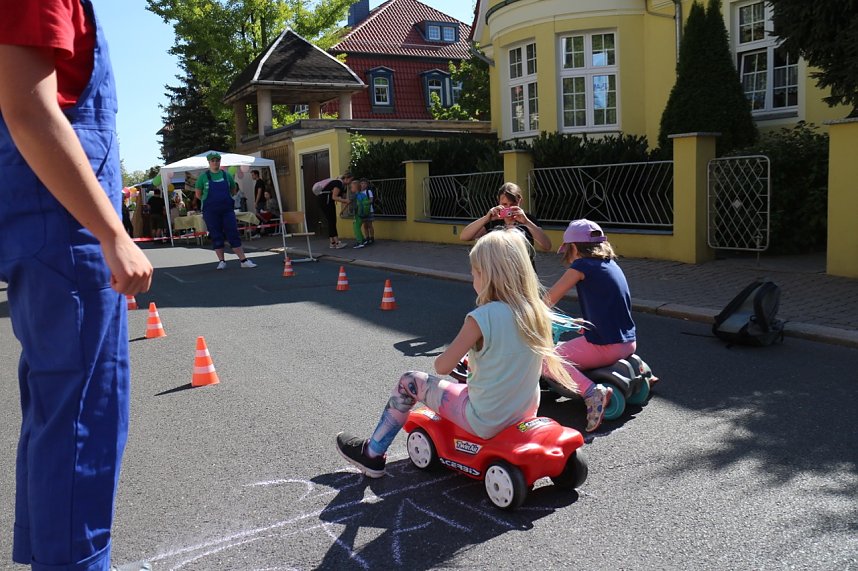 Stra&szlig;enfest der pro vita Akademie