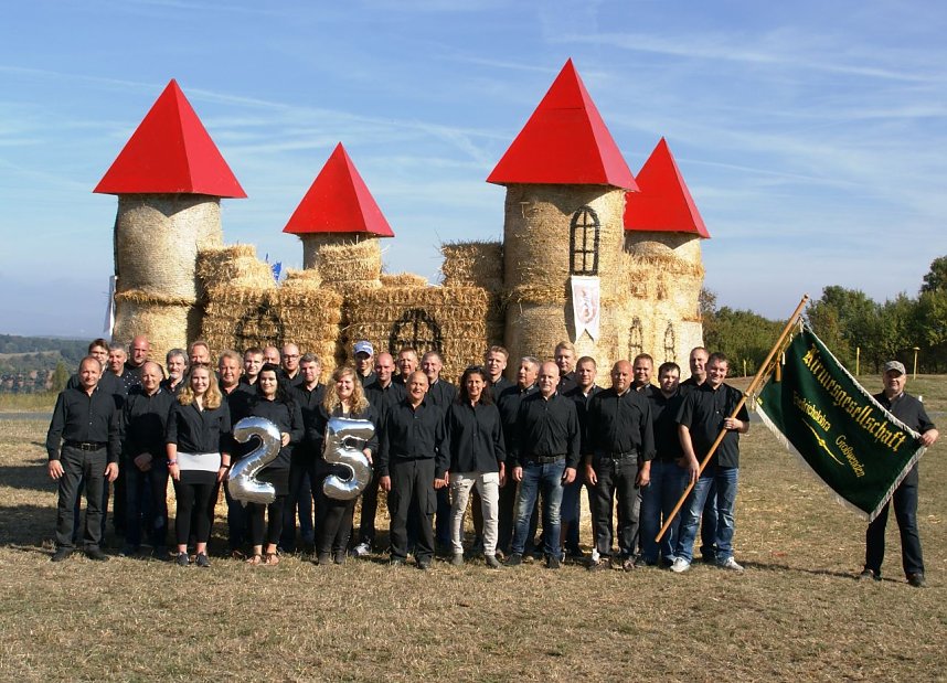 Die Kirmesgesellschaft Friedrichslohra feiert 25. Geburtstag