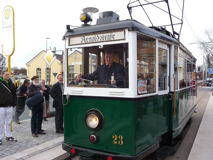 Linie 2 wieder komplett