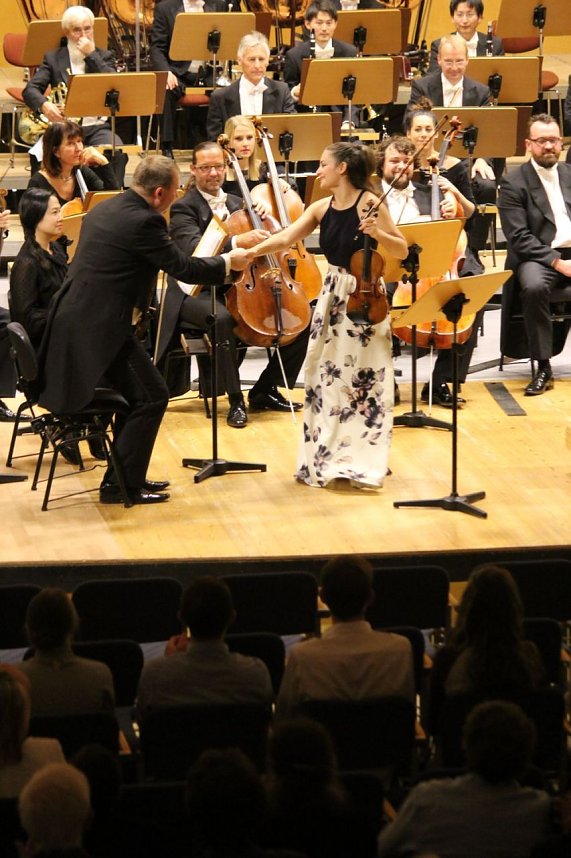 Virtuos im ersten Sinfoniekonzert