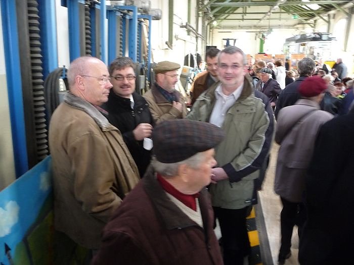 Linie 2 wieder komplett