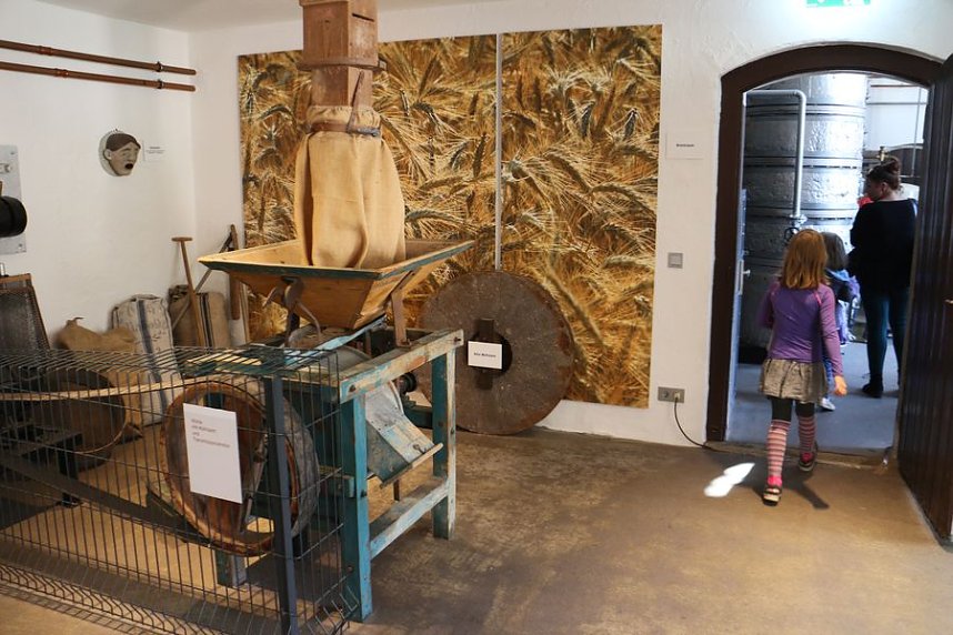 1. Erntedankfest in der Echten Nordh&auml;user Traditionsbrennerei