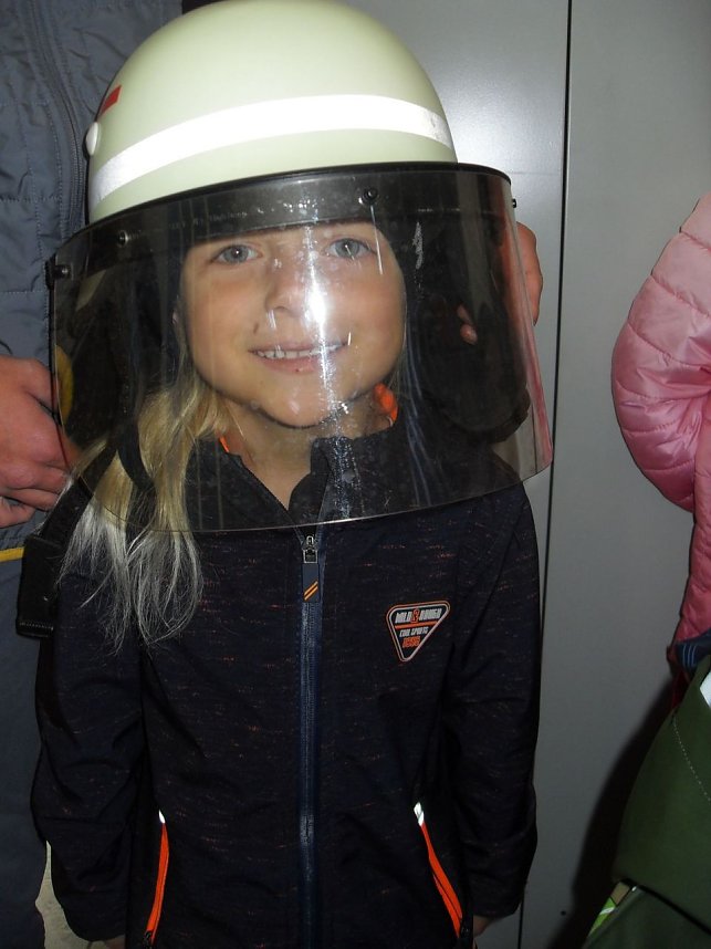 Besuch von Feuerwehr und Polizei