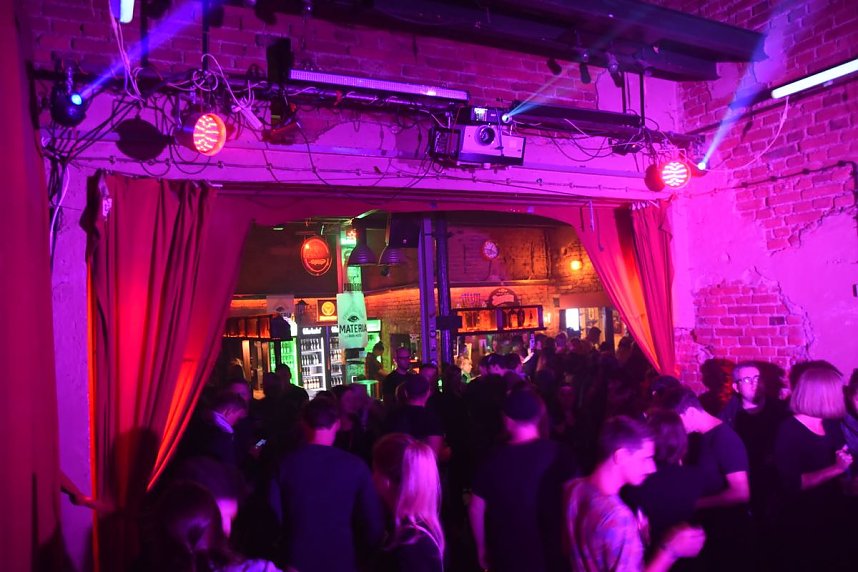 United Flash in der Destille