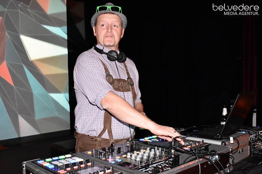 Oktoberfest im Jugendclubhaus