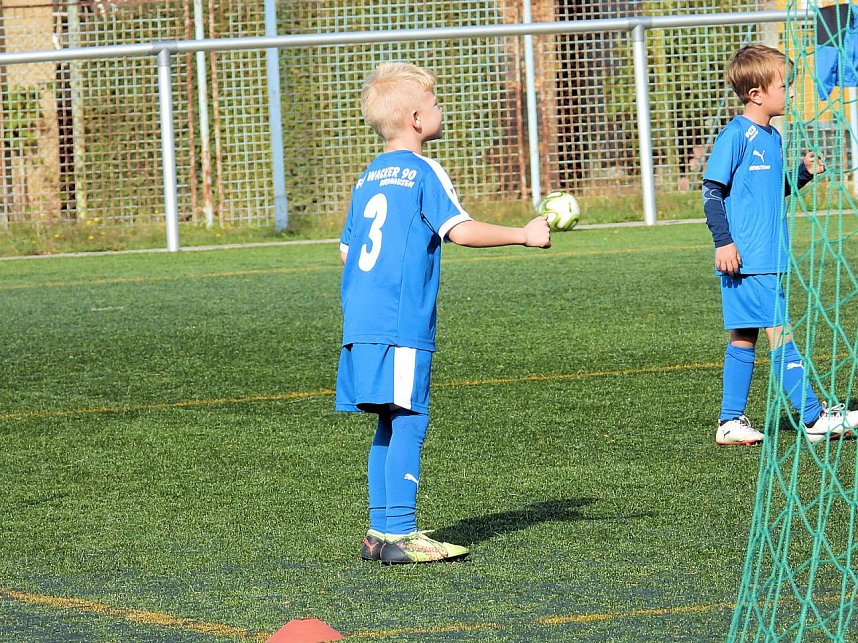 Tolle Stimmung beim Fu&szlig;ball-Ferien-Camp