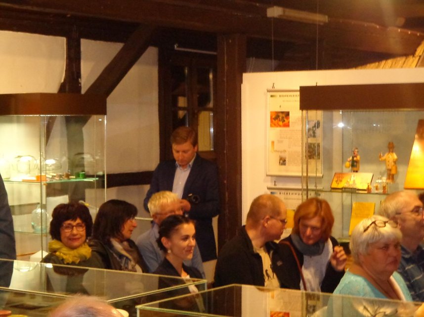 Summende Sechsbeiner im Tabakspeicher