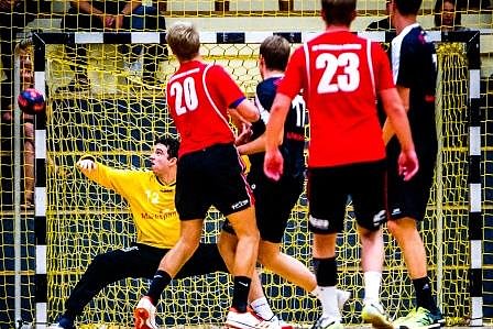 M&auml;nner mit ersten Heimsieg