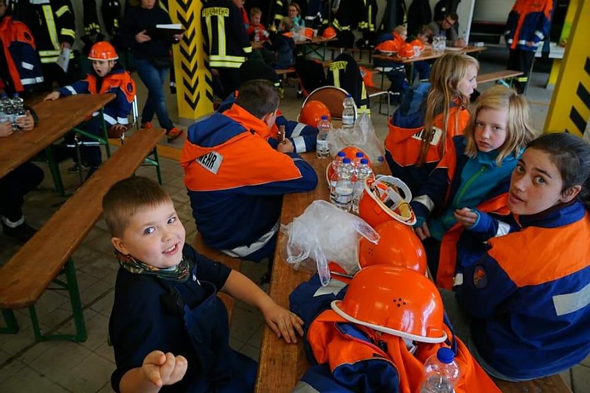 So macht Feuerwehrausbildung Spa&szlig;