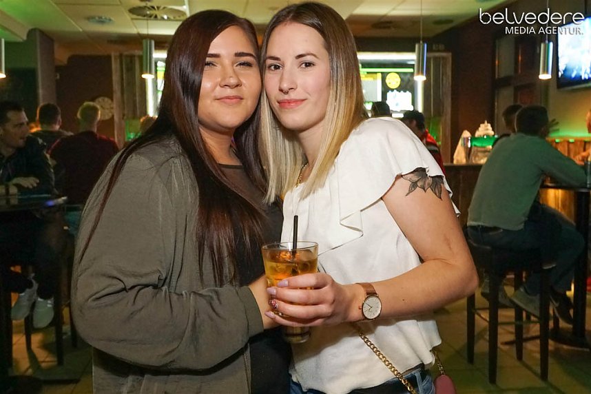 Party im Jugendclubhaus in Nordhausen - der Samstag