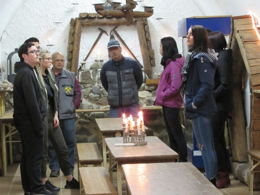 Besuch aus Nah und Fern in der Langen Wand