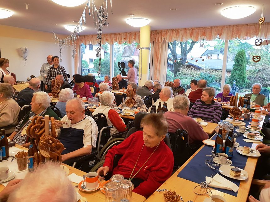 Wenn der Lachsack nun ein Loch hat