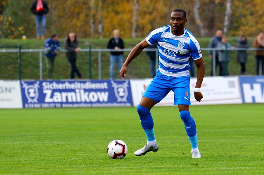 Zwei Tore und drei Punkte f&uuml;r Wacker