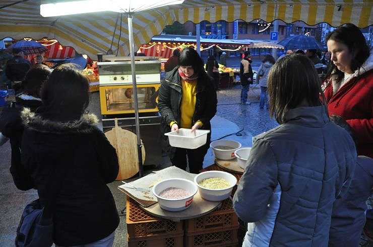 Weihnachtsmarkt zum Nikolaus