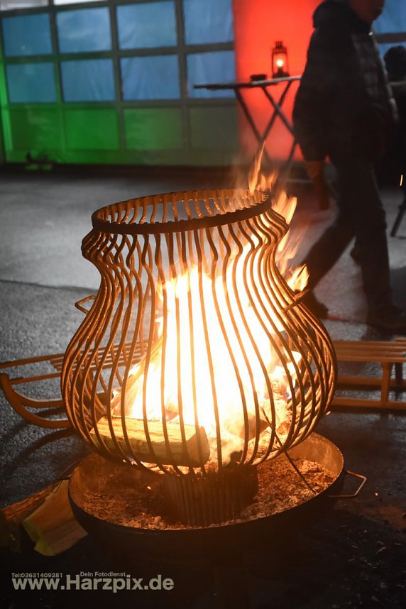 H&uuml;ttengaudi bei Autohaus Peter