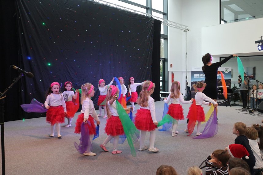 Singen, tanzen, spielen in der Skoda-Autowelt