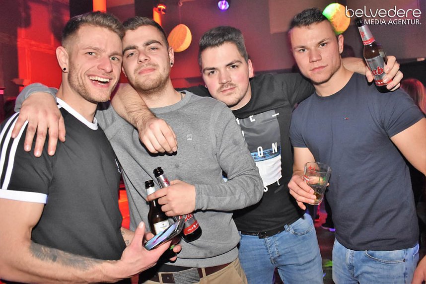 Party im Jugendclubhaus in Nordhausen - der Samstag