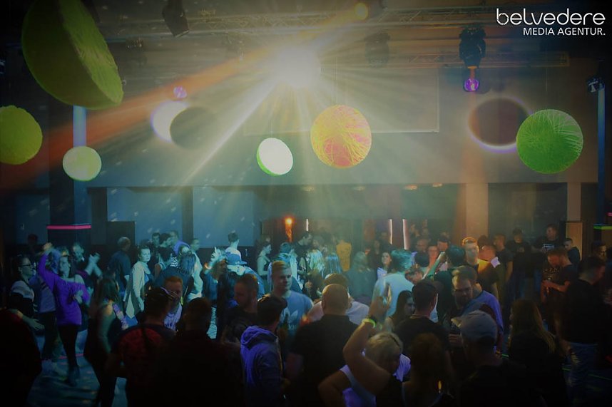 Party im Jugendclubhaus in Nordhausen - der Samstag