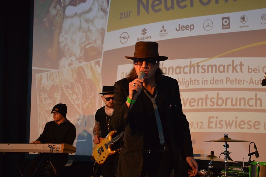 Neues Autohaus er&ouml;ffnet