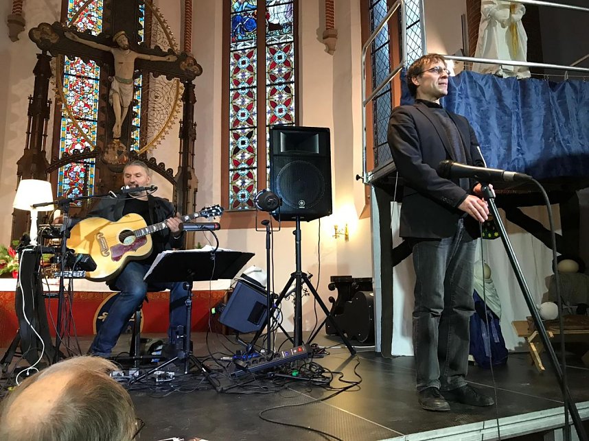 Lebendiger Adventskalender in Harztor