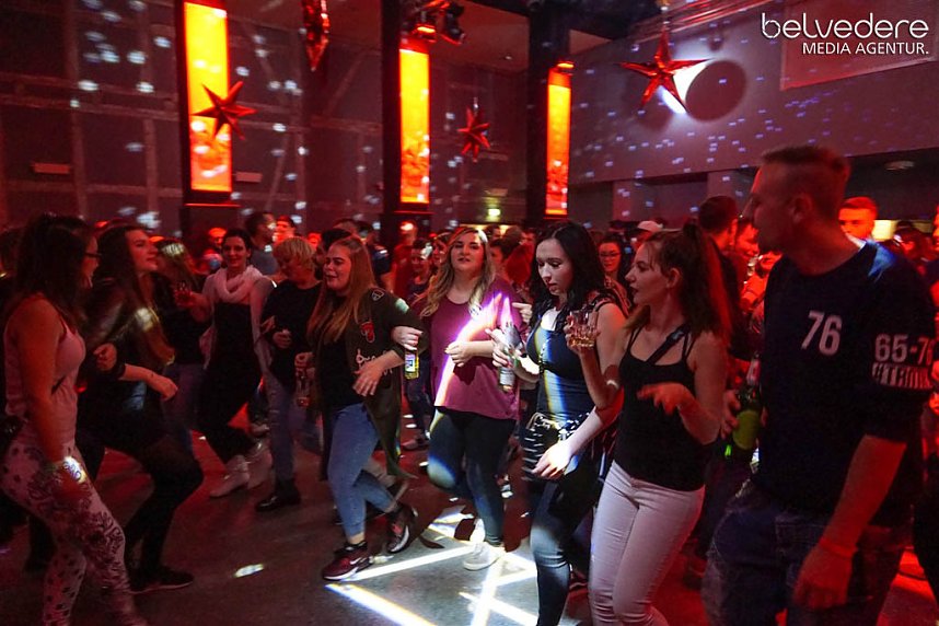 Party im Jugendclubhaus in Nordhausen - der Samstag