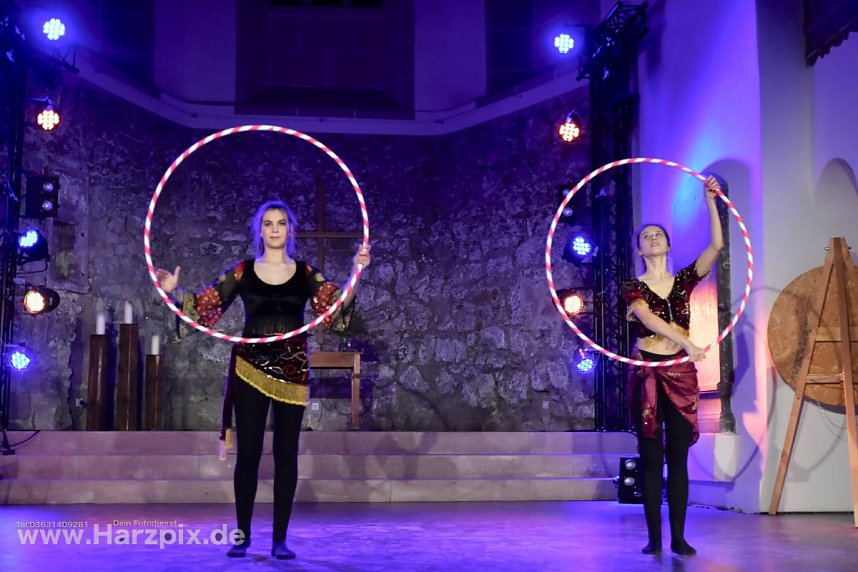 Drei Salto f&uuml;r Aschenbr&ouml;del