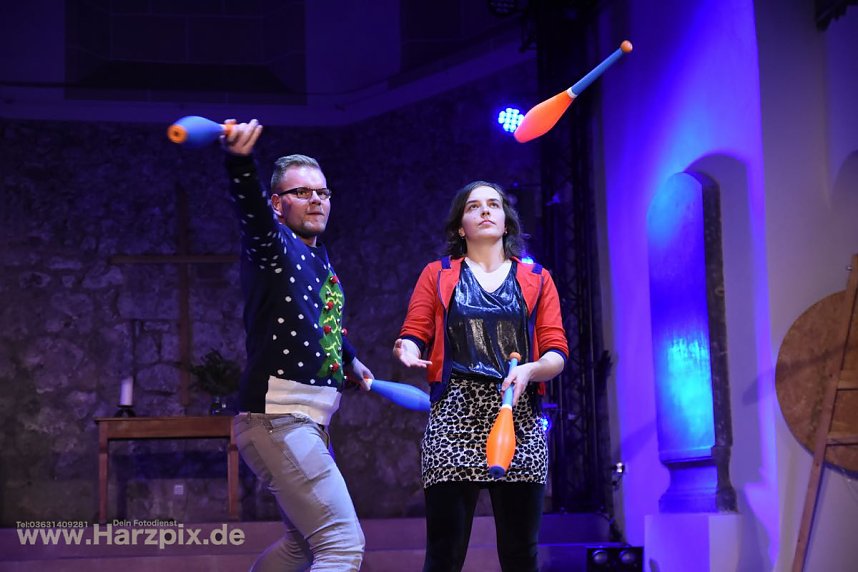 Drei Salto f&uuml;r Aschenbr&ouml;del