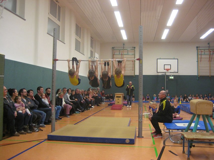 Weihnachtsturnen des TSV Nordhausen