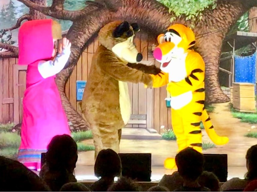 "Mascha und der B&auml;r" in Sundhausen