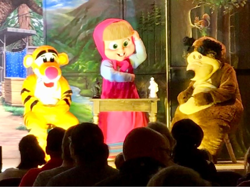 "Mascha und der B&auml;r" in Sundhausen