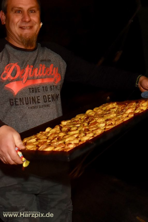 Kartoffelscheibenessen