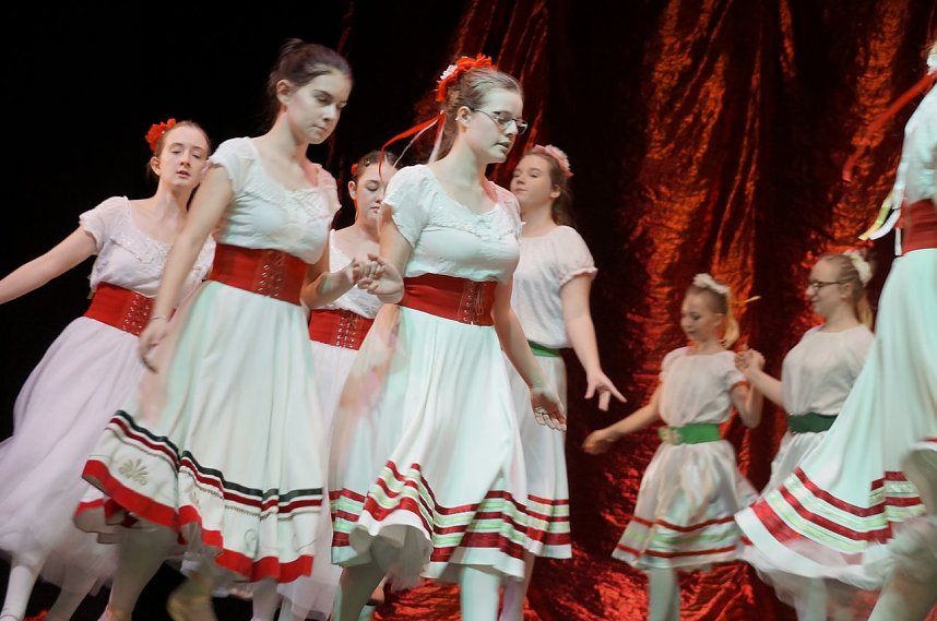 24 Jahre Tanzstudio Radeva